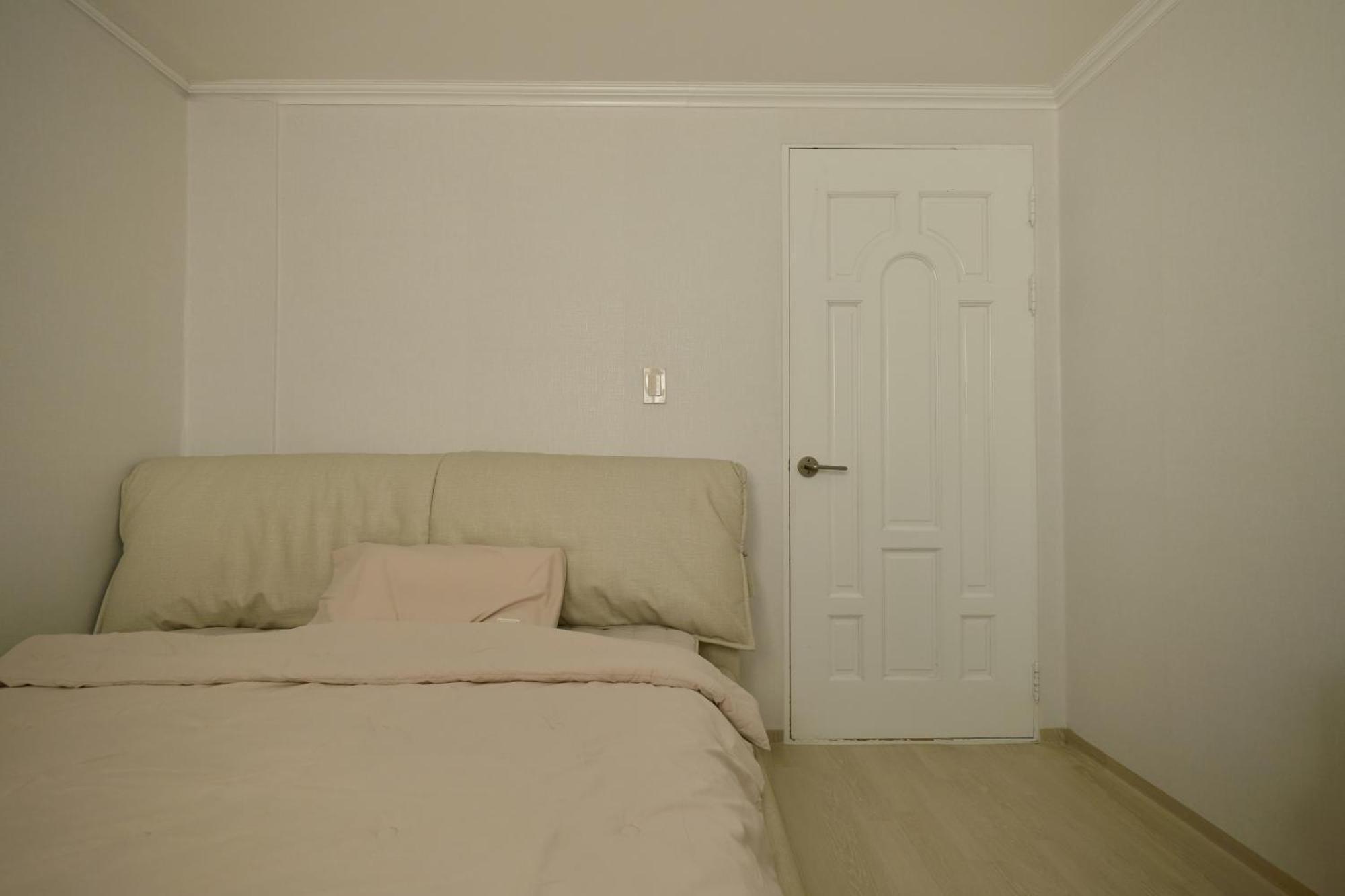 Plantree Filled With The Charm Of The East And The Atmosphere Of The West Apartment *